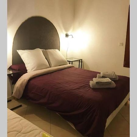 Maison Entiere Au Pied Du Plateau Du Retord 2 Chambres Sdb - Vouvray Ochiaz Eksteriør bilde